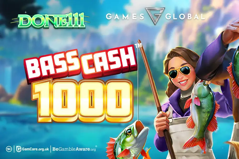 Bass Cash 1000 سلاٹ گیم کا ایک منظر جس میں مچھلی پکڑنے کا تھیم دکھایا گیا ہے۔